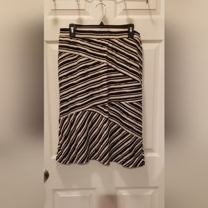 NWT - Christopher & Banks - skirt - L Petite